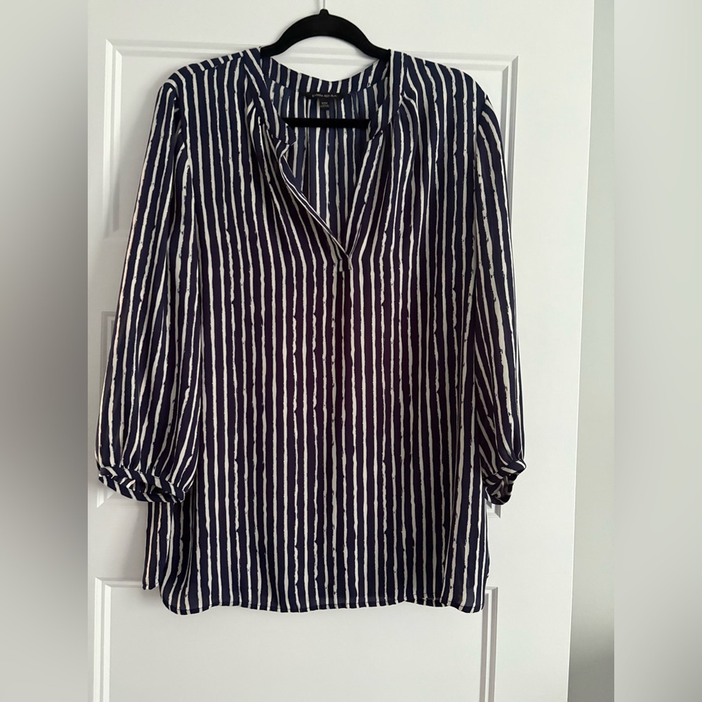 Banana Republic Blue and White Blouse with Notched Collar